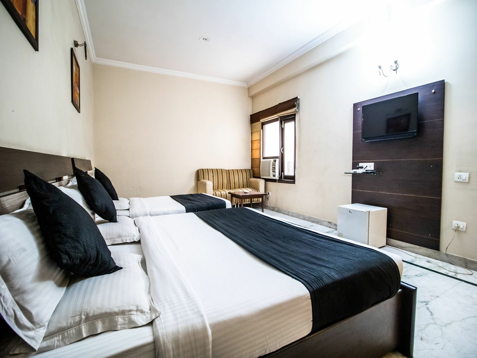 Oyo 1199 Maharaja Residency Jaipur